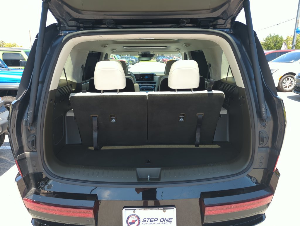 Used 2024 Hyundai Santa Fe Calligraphy FWD image 34
