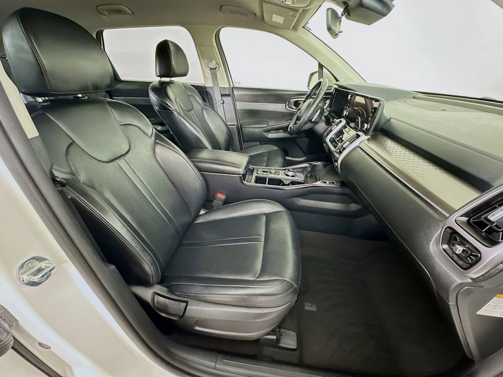 Certified 2022 Kia Sorento S image 7