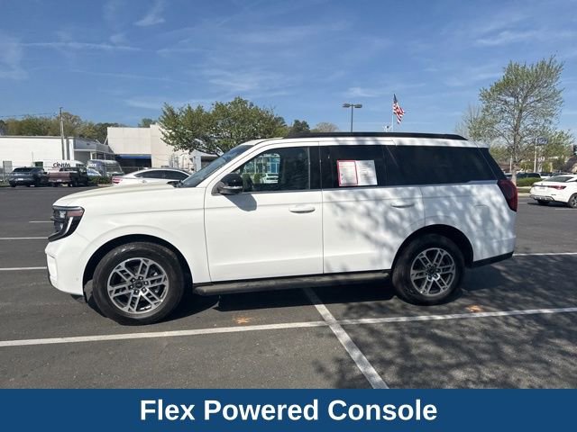 Used 2025 Ford Expedition Active image 16