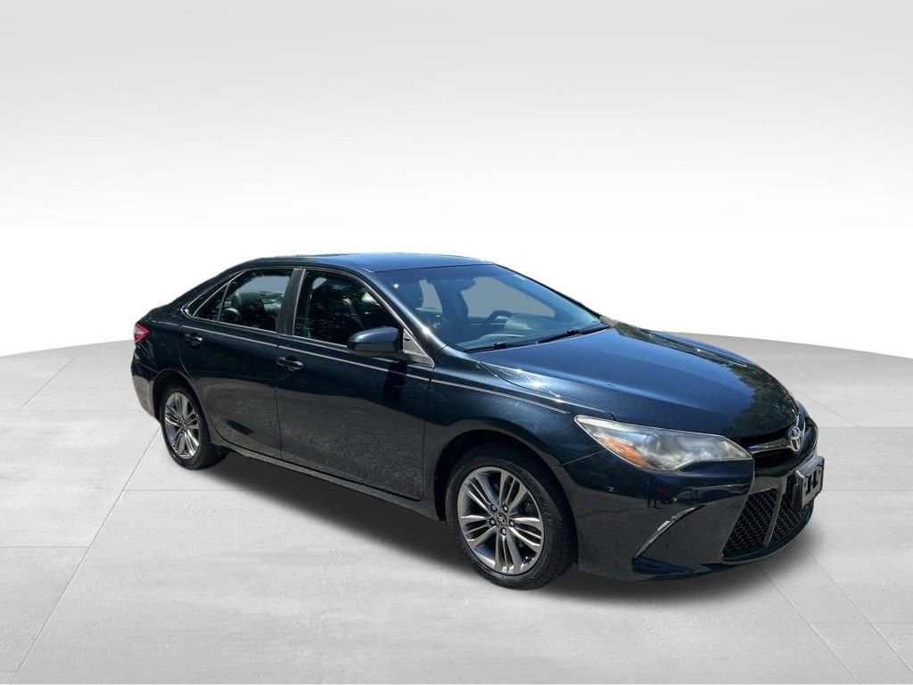 Used 2017 Toyota Camry SE FWD image 8