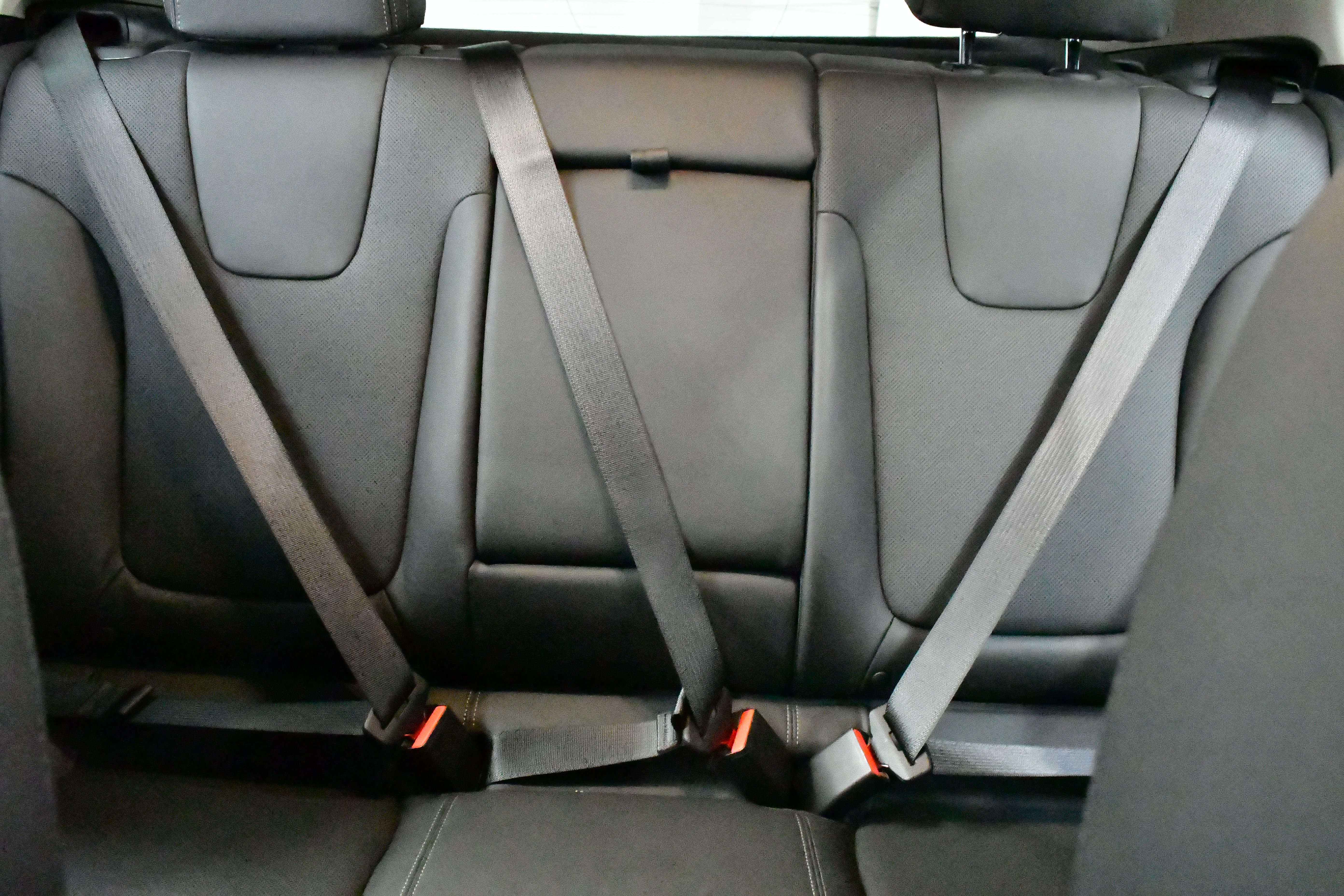 Used 2023 Buick Encore GX Select w/ Sport Touring Package image 19