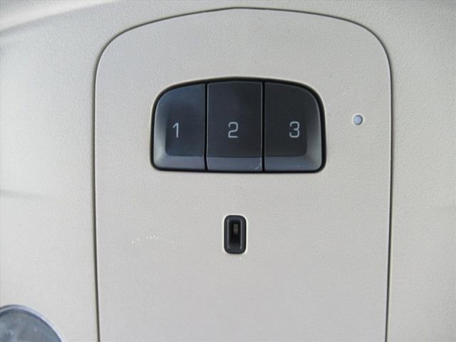 Used 2019 Cadillac XTS Luxury w/ Driver Awareness Package FWD image 25