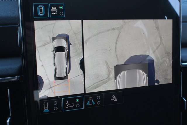 New 2025 GMC Yukon XL Denali w/ Sun & Power Step Package image 46