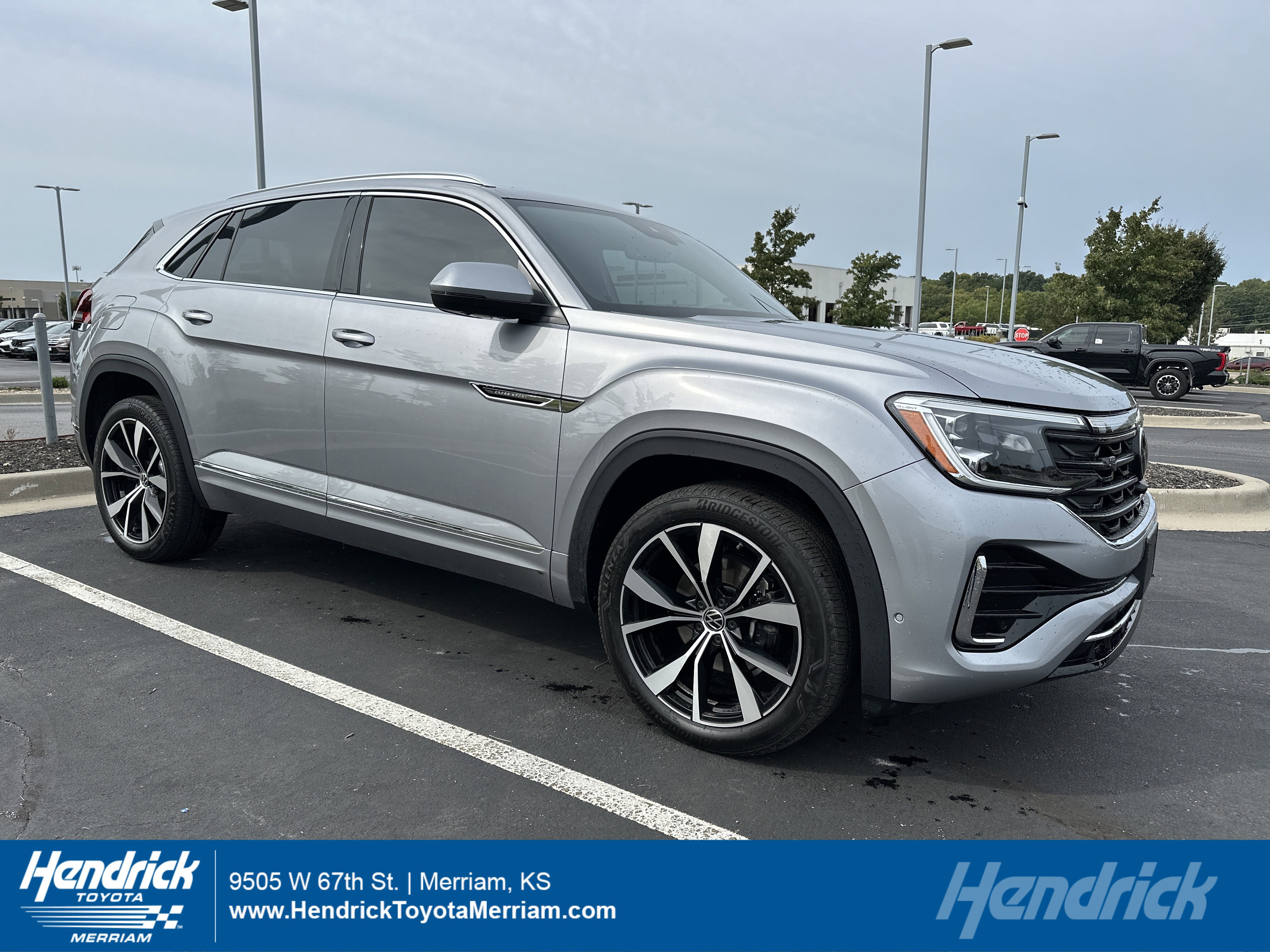 Used 2024 Volkswagen Atlas Cross Sport SEL Premium R-Line