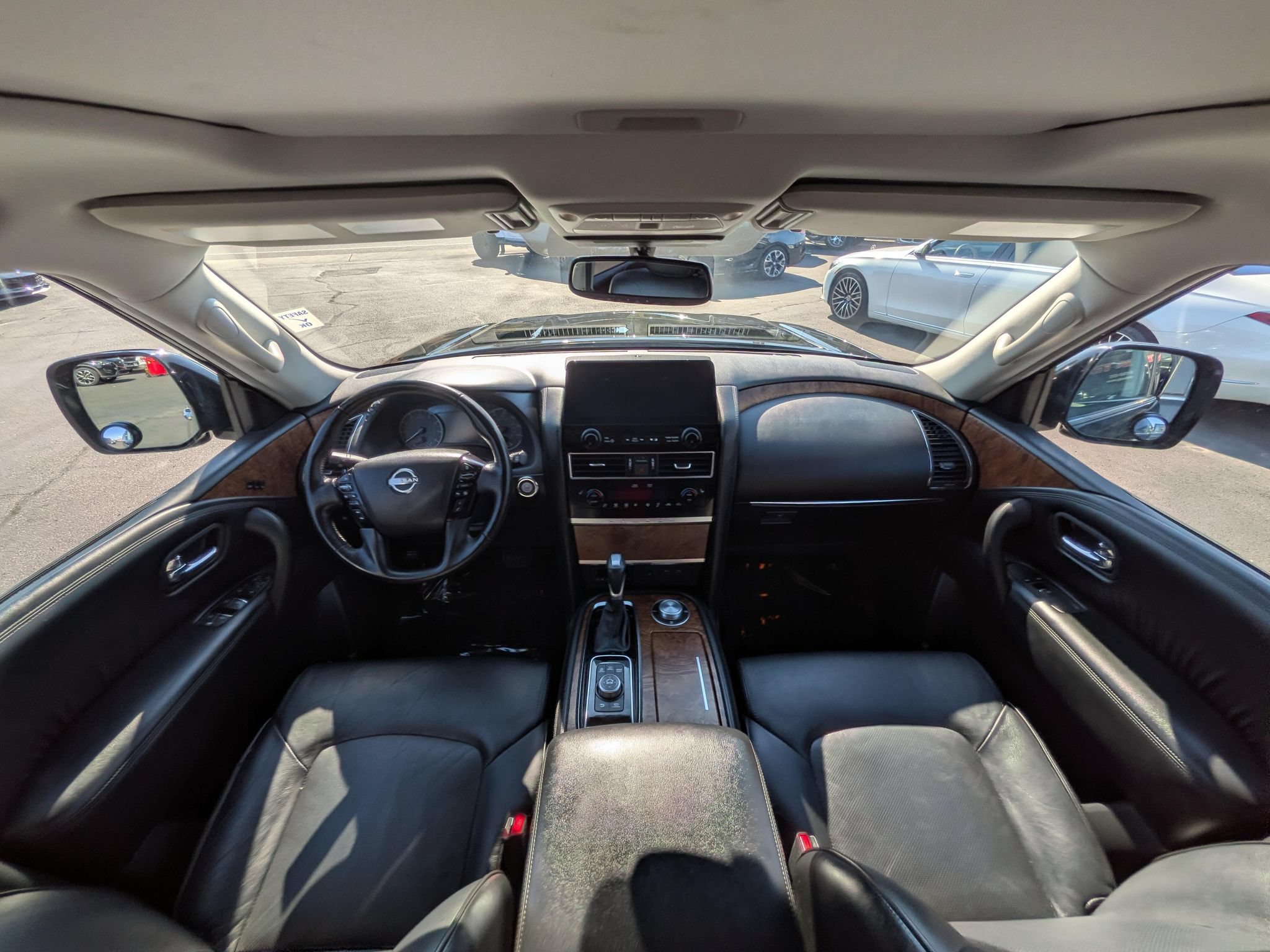 Used 2023 Nissan Armada SL AWD/4WD image 10