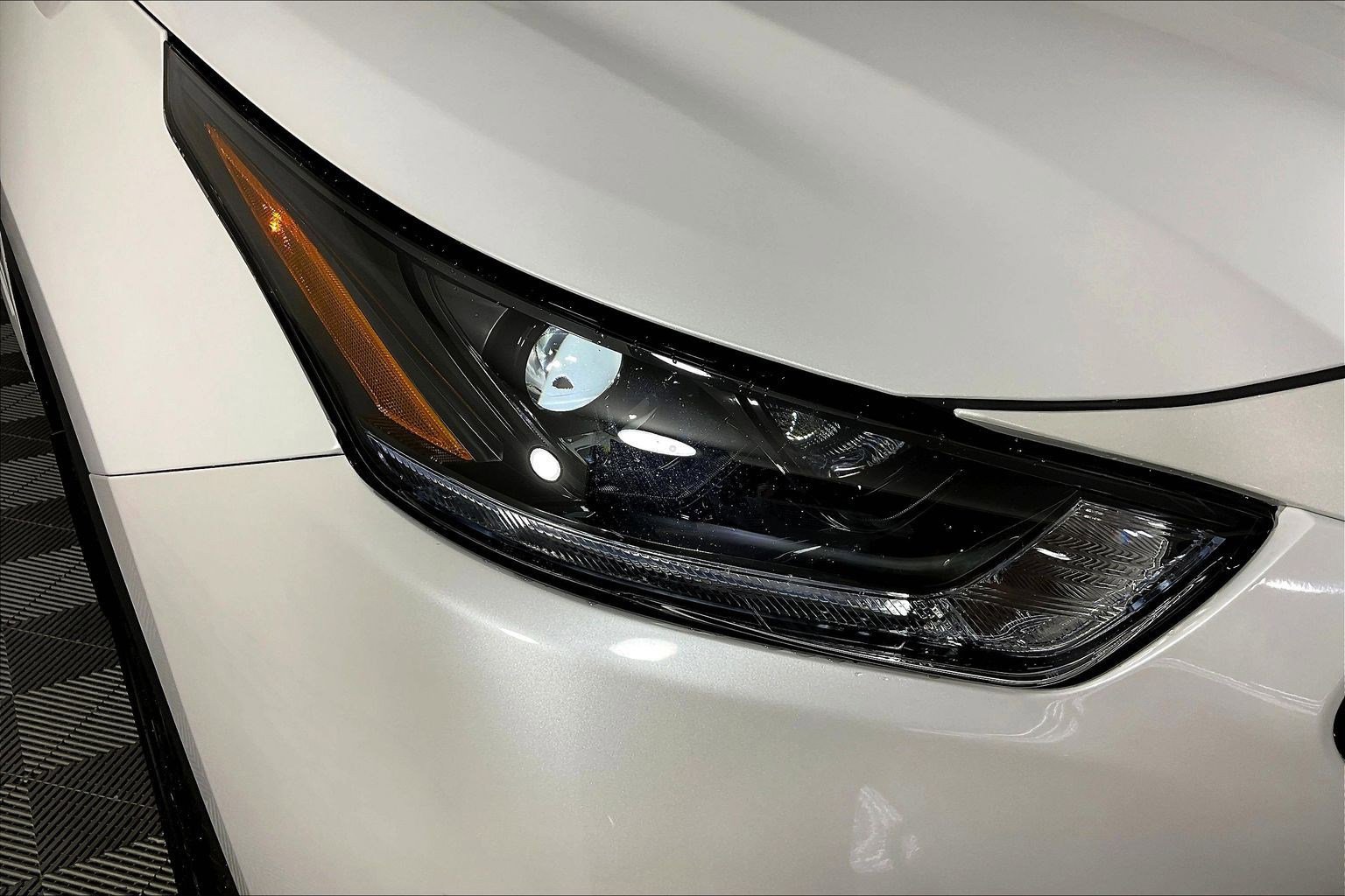 Used 2026 Toyota Highlander XSE AWD/4WD image 33