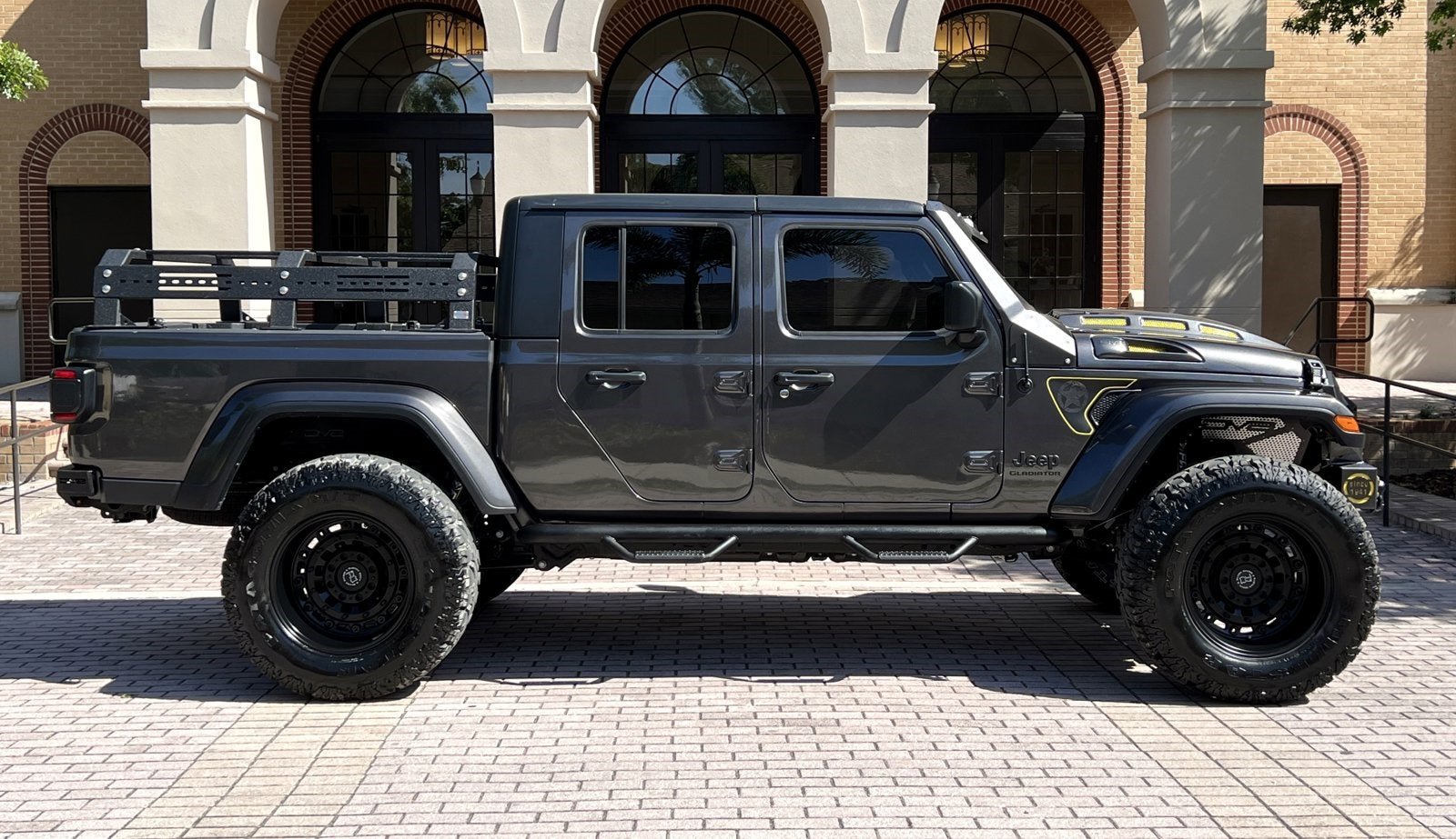 Used 2021 Jeep Gladiator Sport AWD/4WD image 5