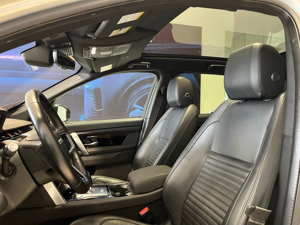 Used 2021 Land Rover Discovery Sport S image 15