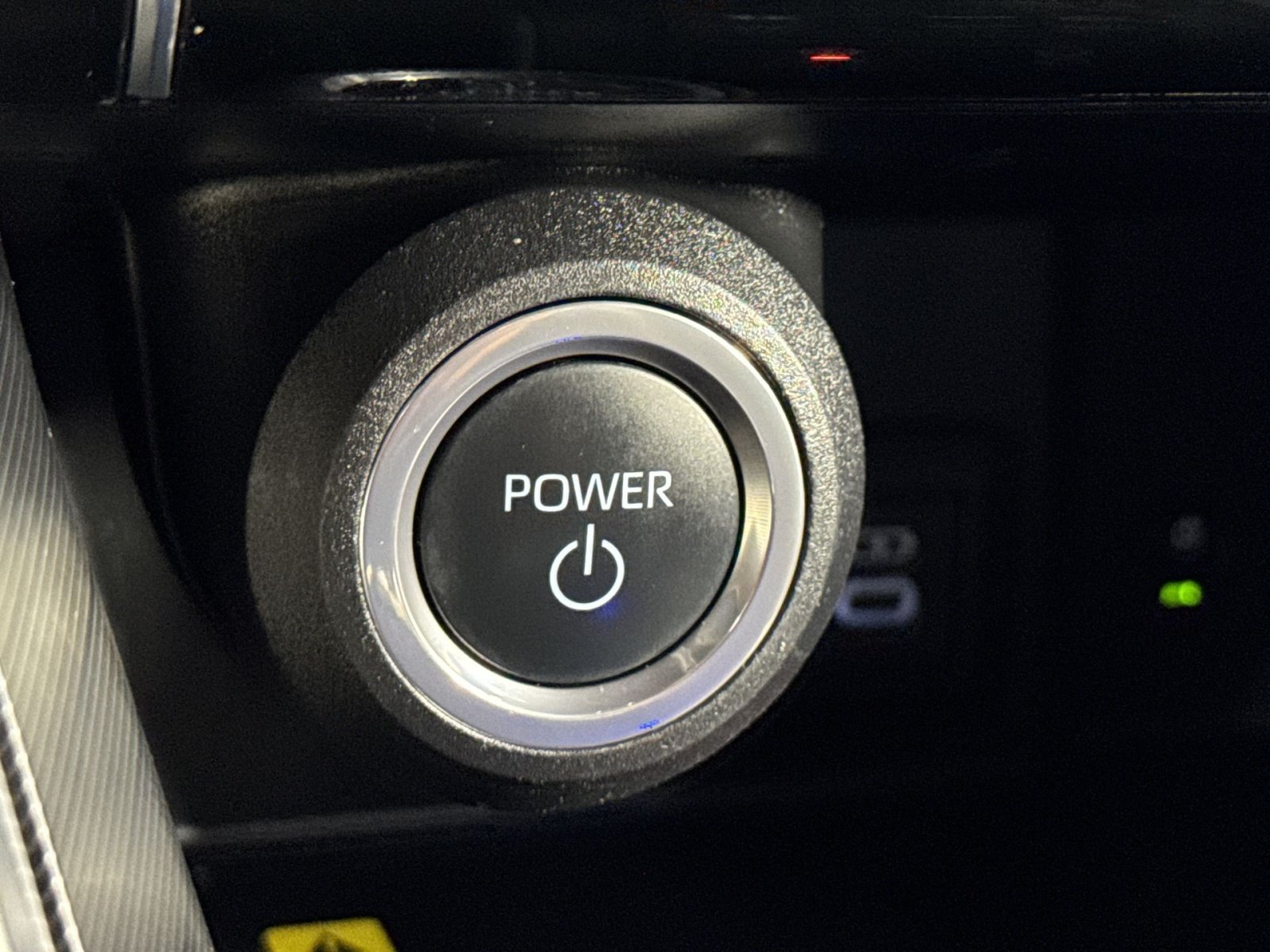 Used 2023 Toyota Venza Nightshade AWD/4WD image 42