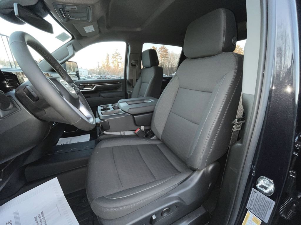 New 2026 GMC Sierra 2500 SLE w/ SLE Value Package; image 26