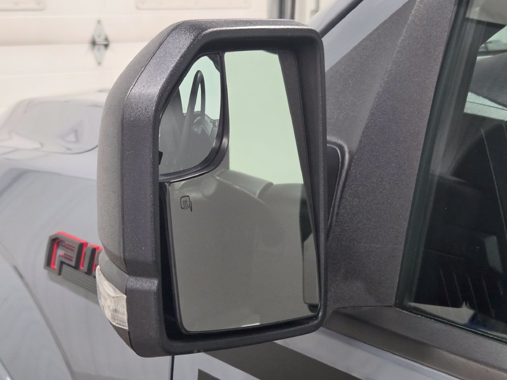 Used 2019 Ford F150 XLT w/ Equipment Group 302A Luxury AWD/4WD image 24