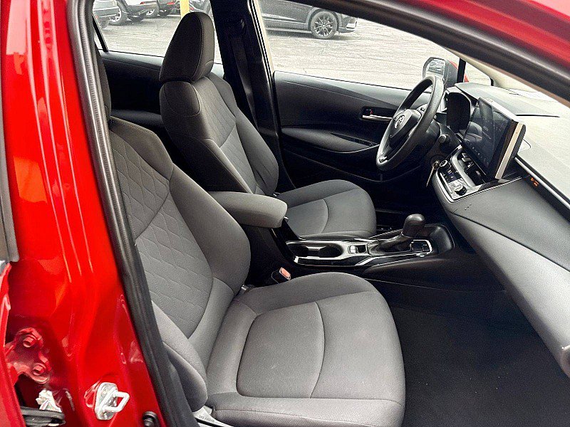 Used 2020 Toyota Corolla LE image 16
