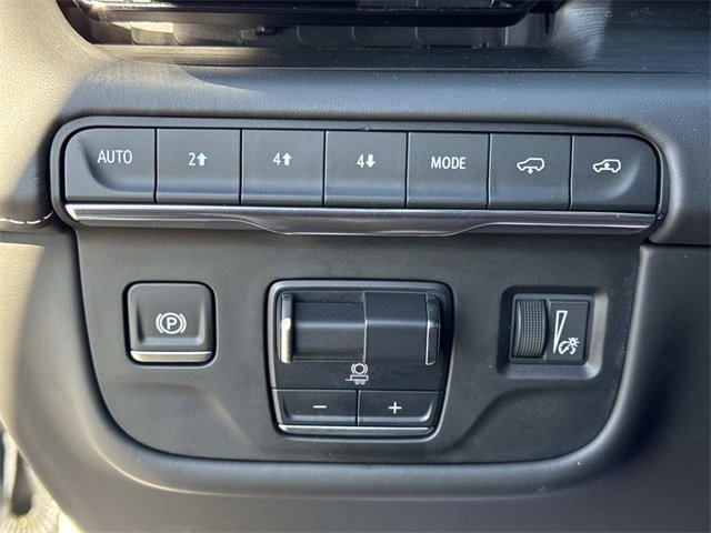 Certified 2024 Cadillac Escalade Sport Platinum w/ LPO, ONYX Package image 36