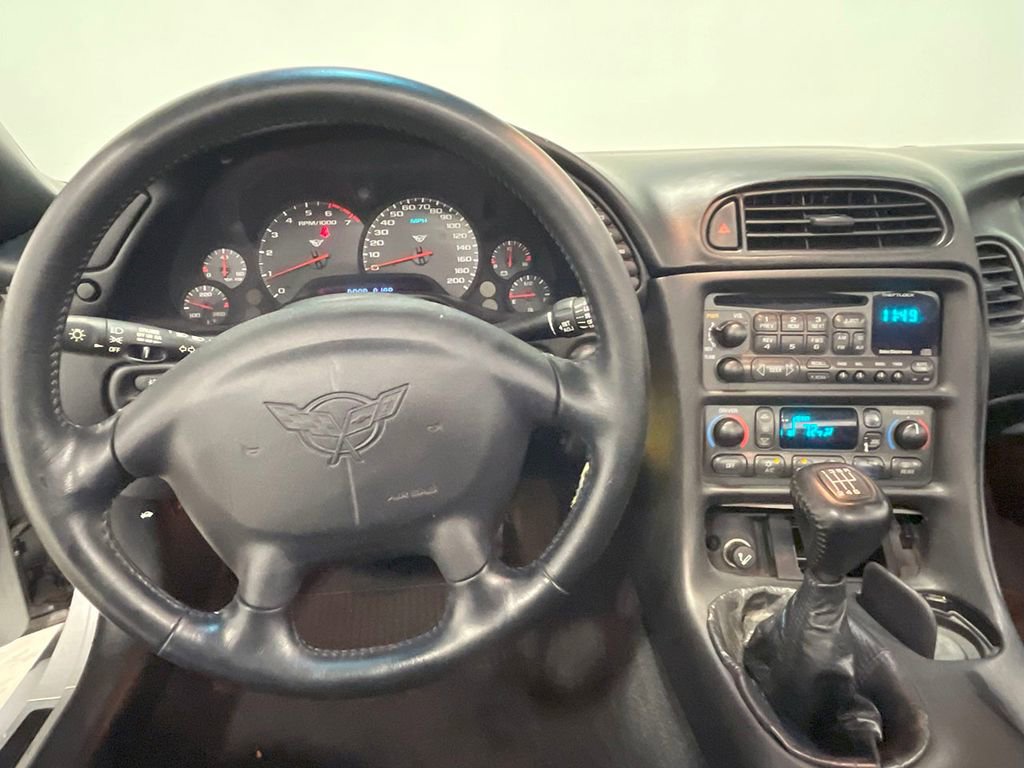Used 2000 Chevrolet Corvette Convertible w/ Performance Handling Pkg image 66