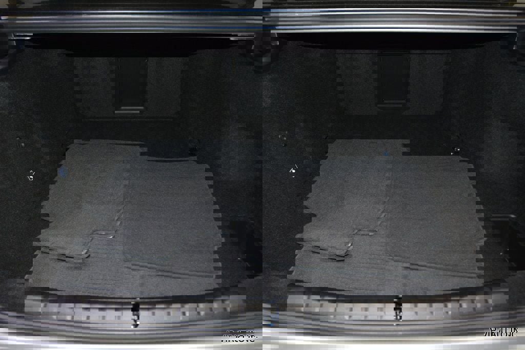 Used 2024 BMW i7 eDrive50 image 34