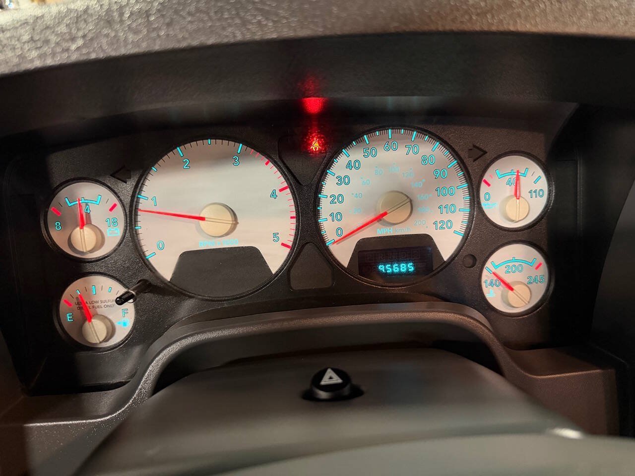 Used 2007 Dodge Ram 2500 Truck SLT w/ Trailer Tow Group AWD/4WD image 8