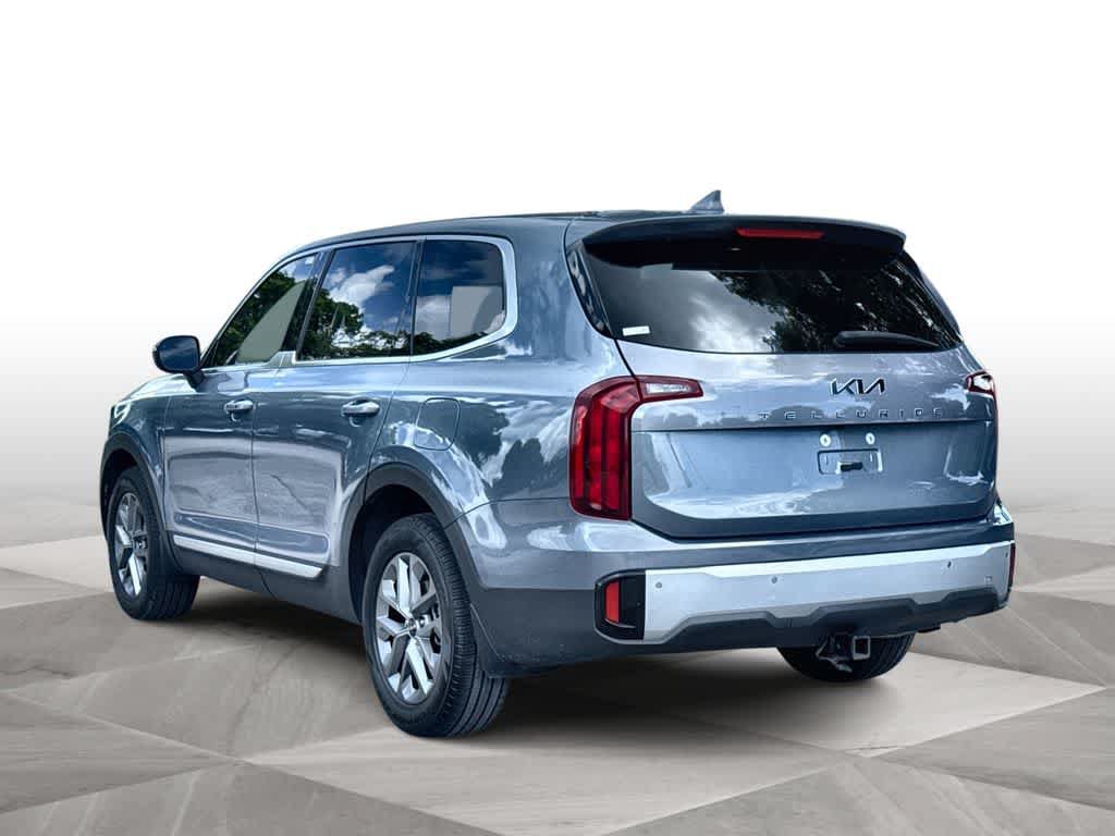 Certified 2024 Kia Telluride LX FWD image 6