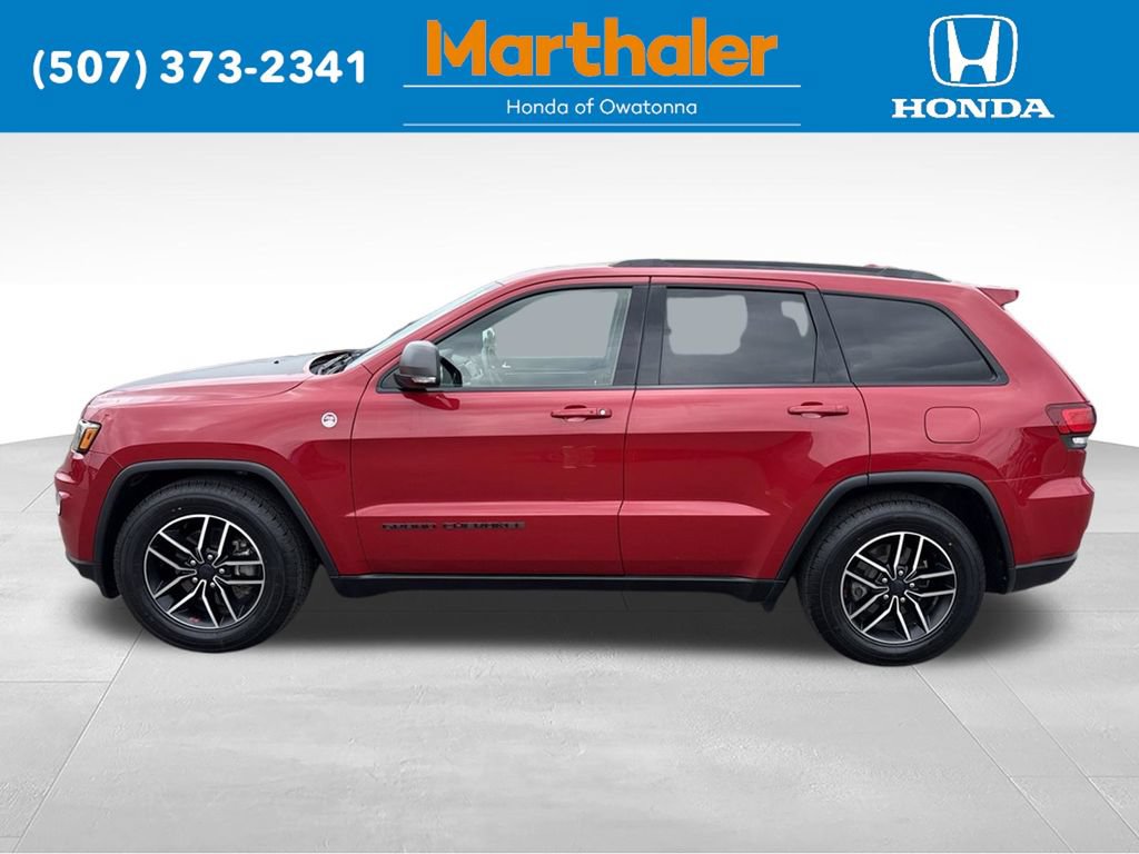 Used 2020 Jeep Grand Cherokee Trailhawk w/ Premium Lighting Group AWD/4WD image 2
