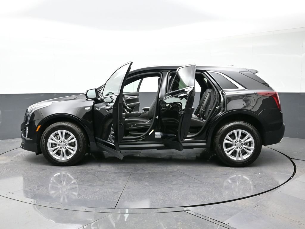 Used 2025 Cadillac XT5 Luxury image 35