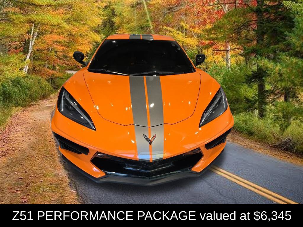 Used 2022 Chevrolet Corvette Stingray Preferred Cpe w/ Z51 Performance Package RWD image 2