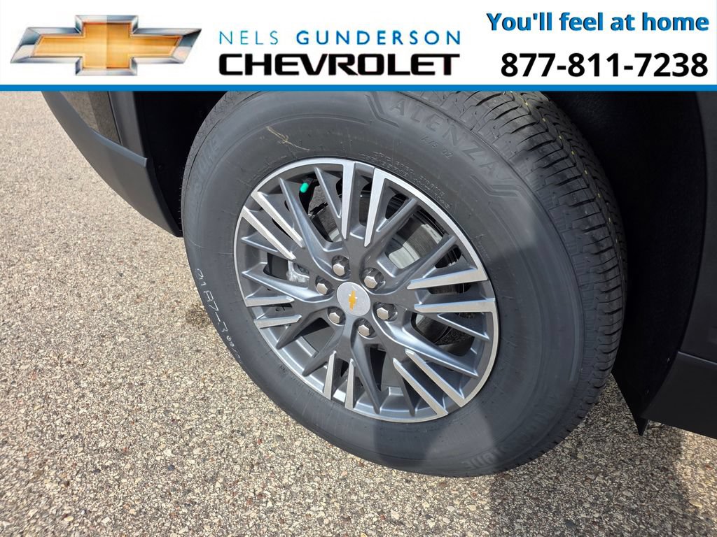 New 2027 Chevrolet Traverse LT w/ Driver Confidence Package AWD/4WD image 9