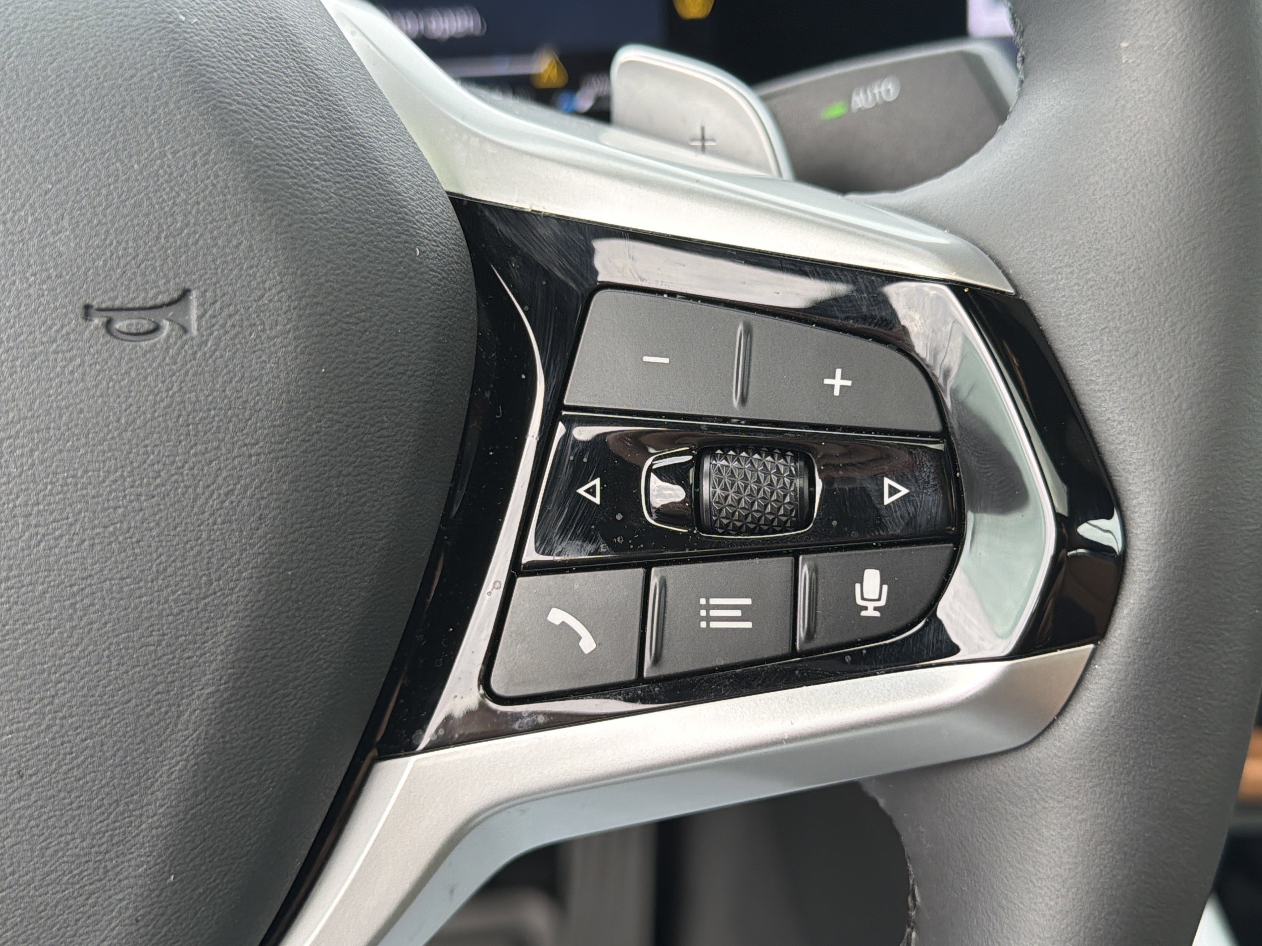 Certified 2025 BMW 430i Coupe w/ Convenience Package image 11