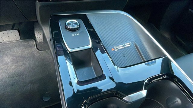 Used 2025 Buick Enclave Preferred image 16