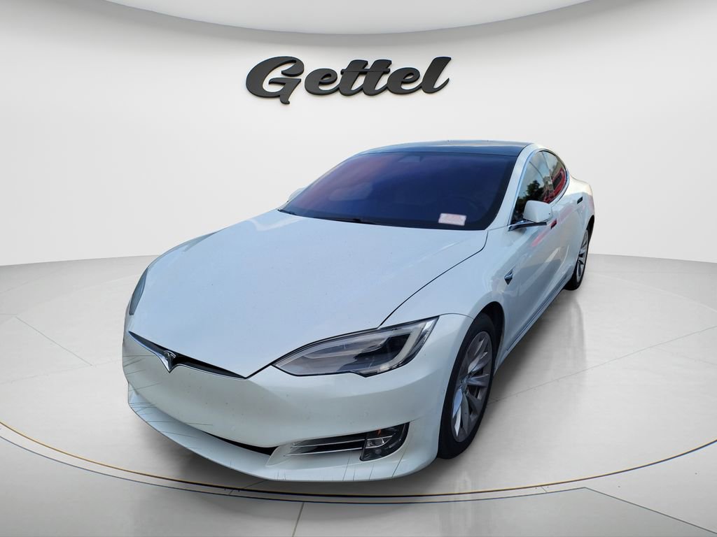 Used 2019 Tesla Model S Performance AWD/4WD image 1