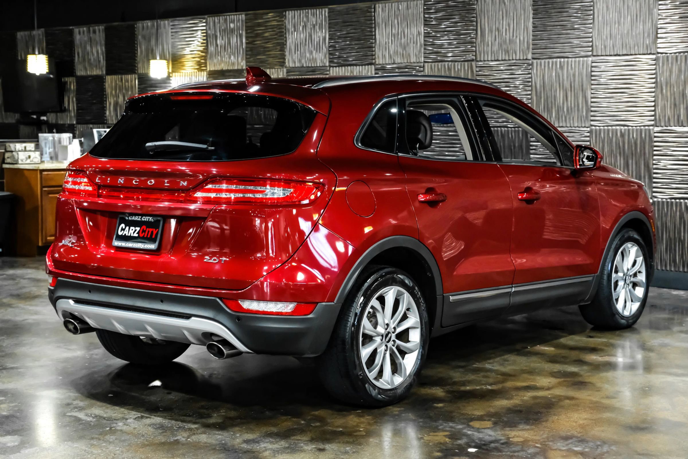 Used 2017 Lincoln MKC Select w/ Select Plus Package image 9