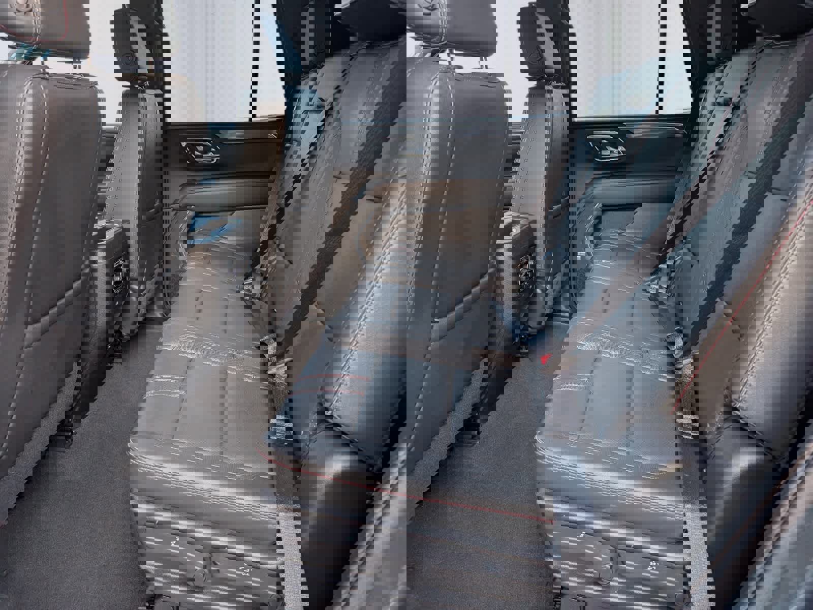 Certified 2021 Chevrolet Tahoe RST image 14