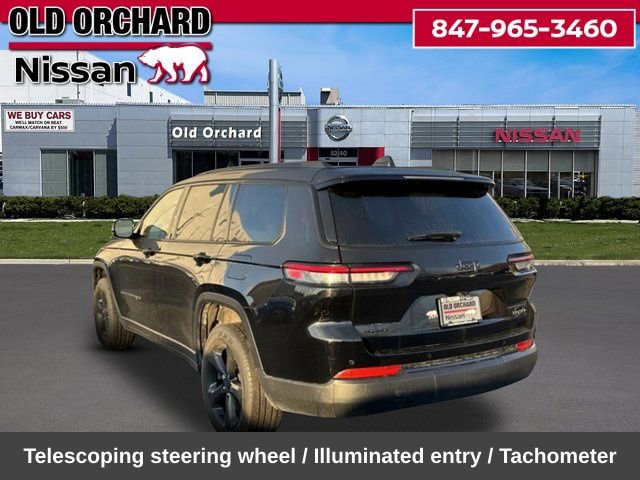 Used 2024 Jeep Grand Cherokee L Limited w/ Black Appearance Package image 7