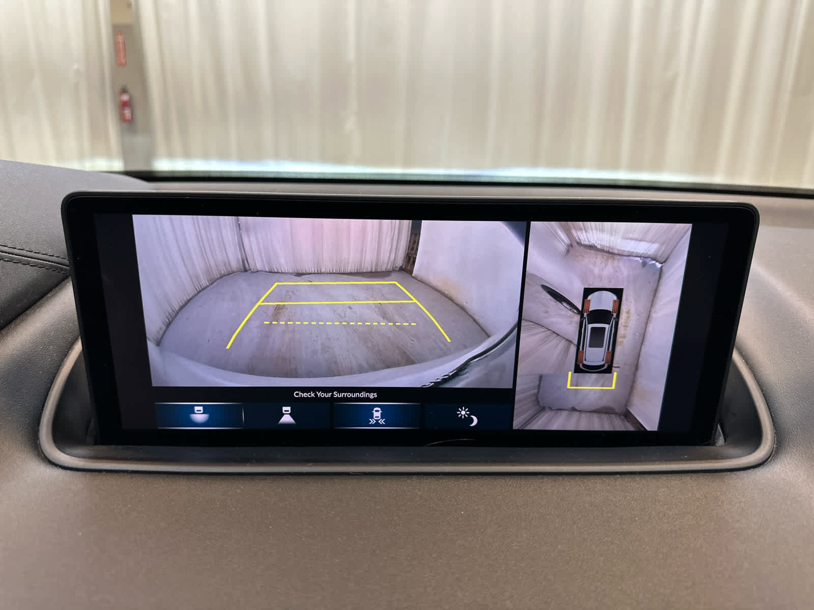 Used 2022 Acura MDX SH-AWD w/ Advance Package image 17