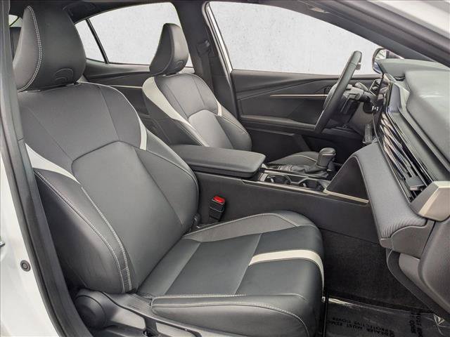 Used 2025 Toyota Camry SE FWD image 22