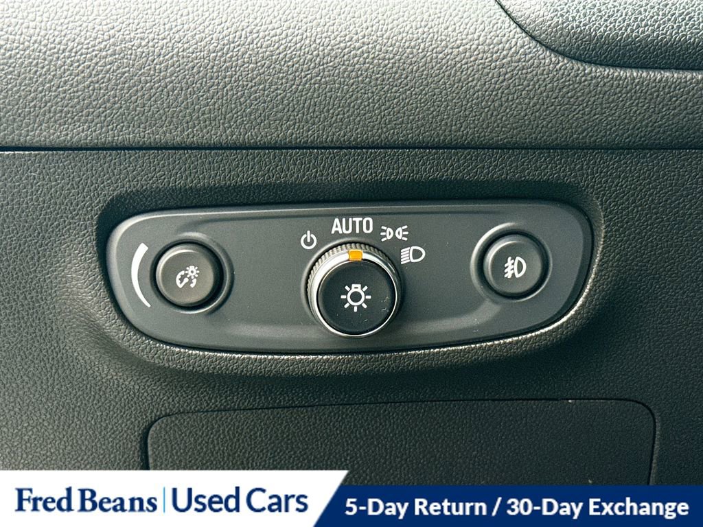 Used 2022 Buick Encore GX Preferred w/ Cold Weather Comfort Package image 11