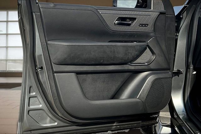 New 2026 INFINITI QX80 Autograph image 23