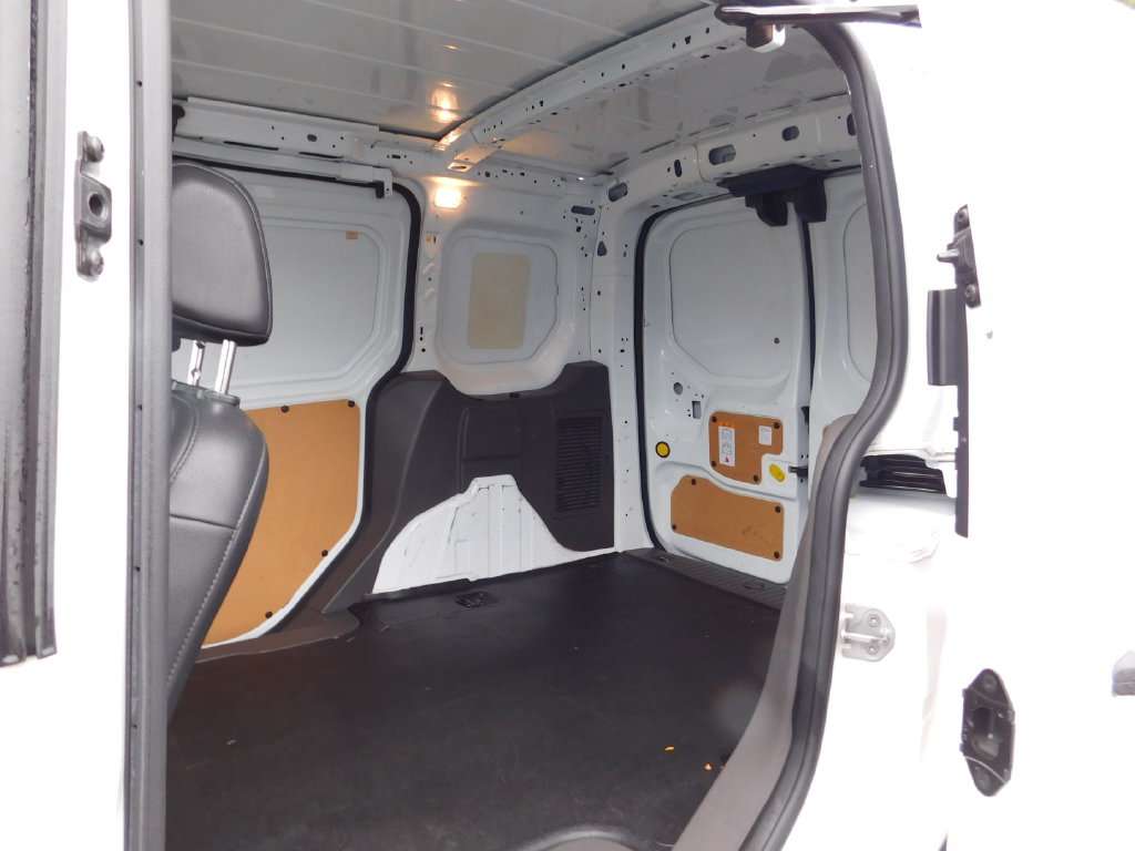 Used 2021 Ford Transit Connect XL FWD image 13