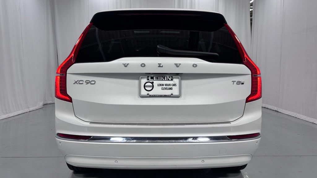 Certified 2025 Volvo XC90 T8 Plus w/ Protection Package Premier AWD/4WD image 7