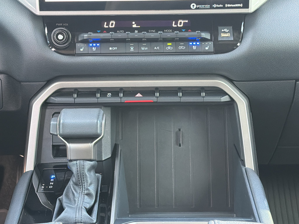Used 2022 Toyota Tundra Limited AWD/4WD image 19