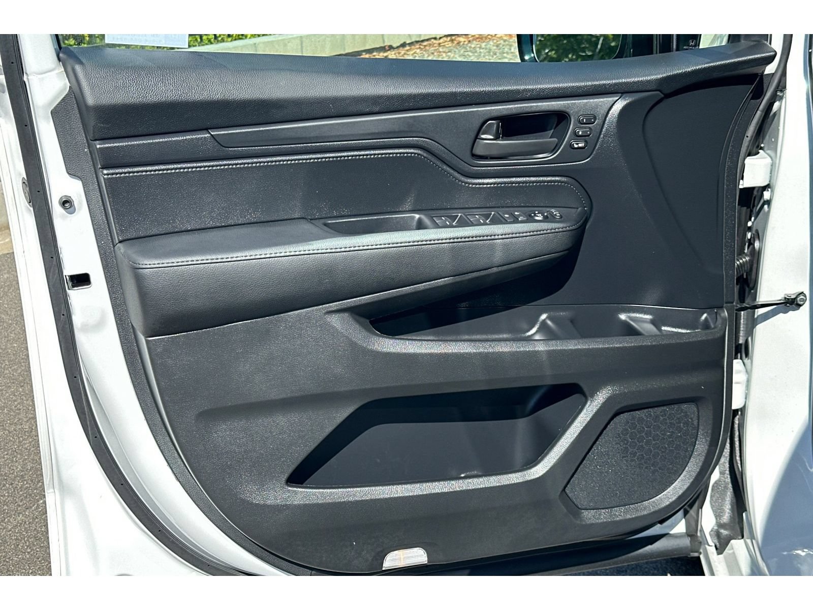 Used 2026 Honda Odyssey Sport-L image 11