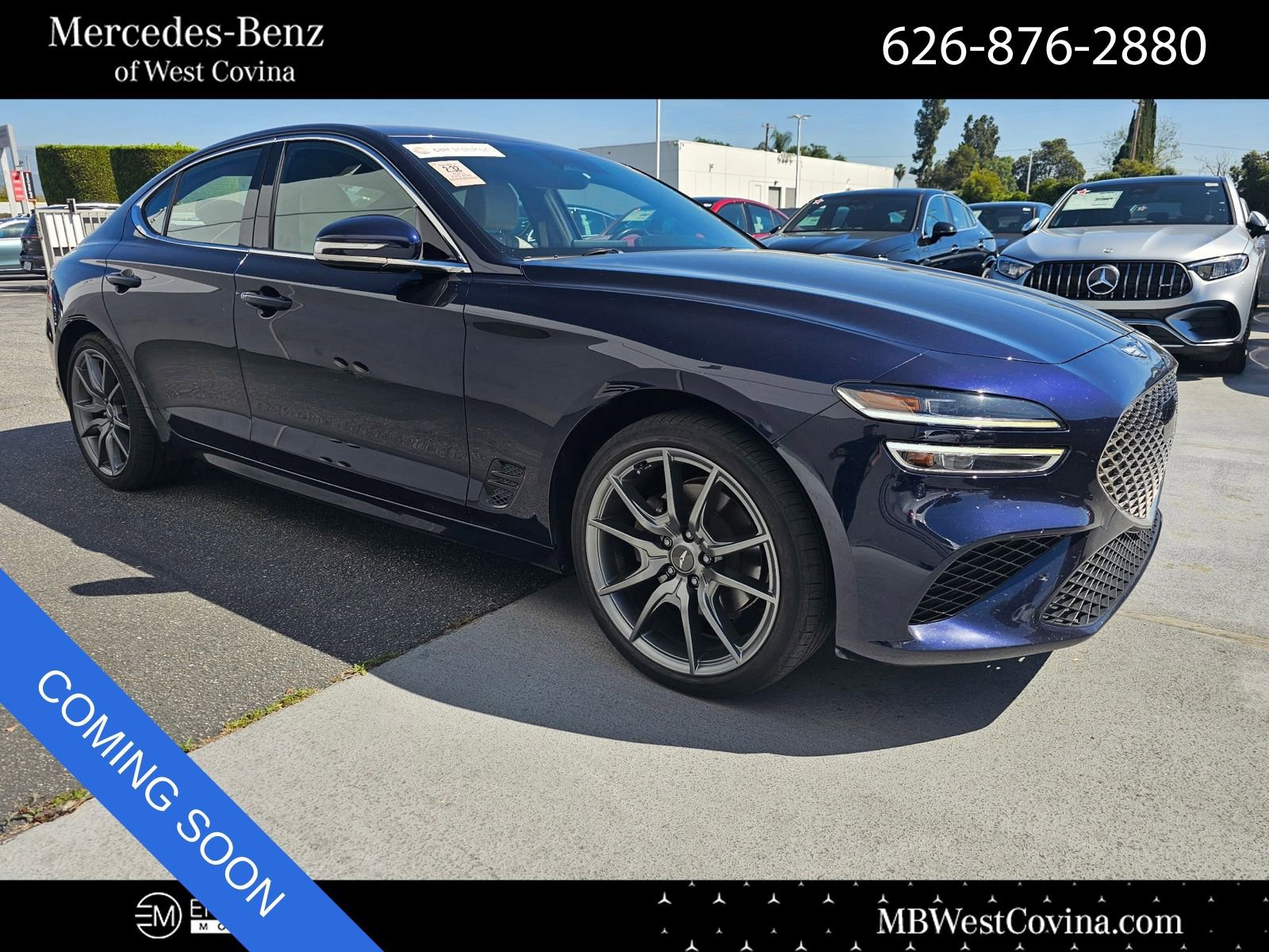 Used 2023 Genesis G70 2.0T image 1