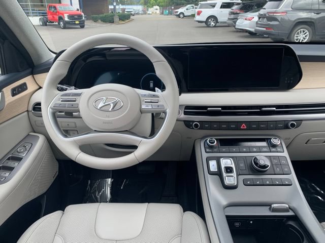Certified 2024 Hyundai Palisade Limited AWD/4WD image 24