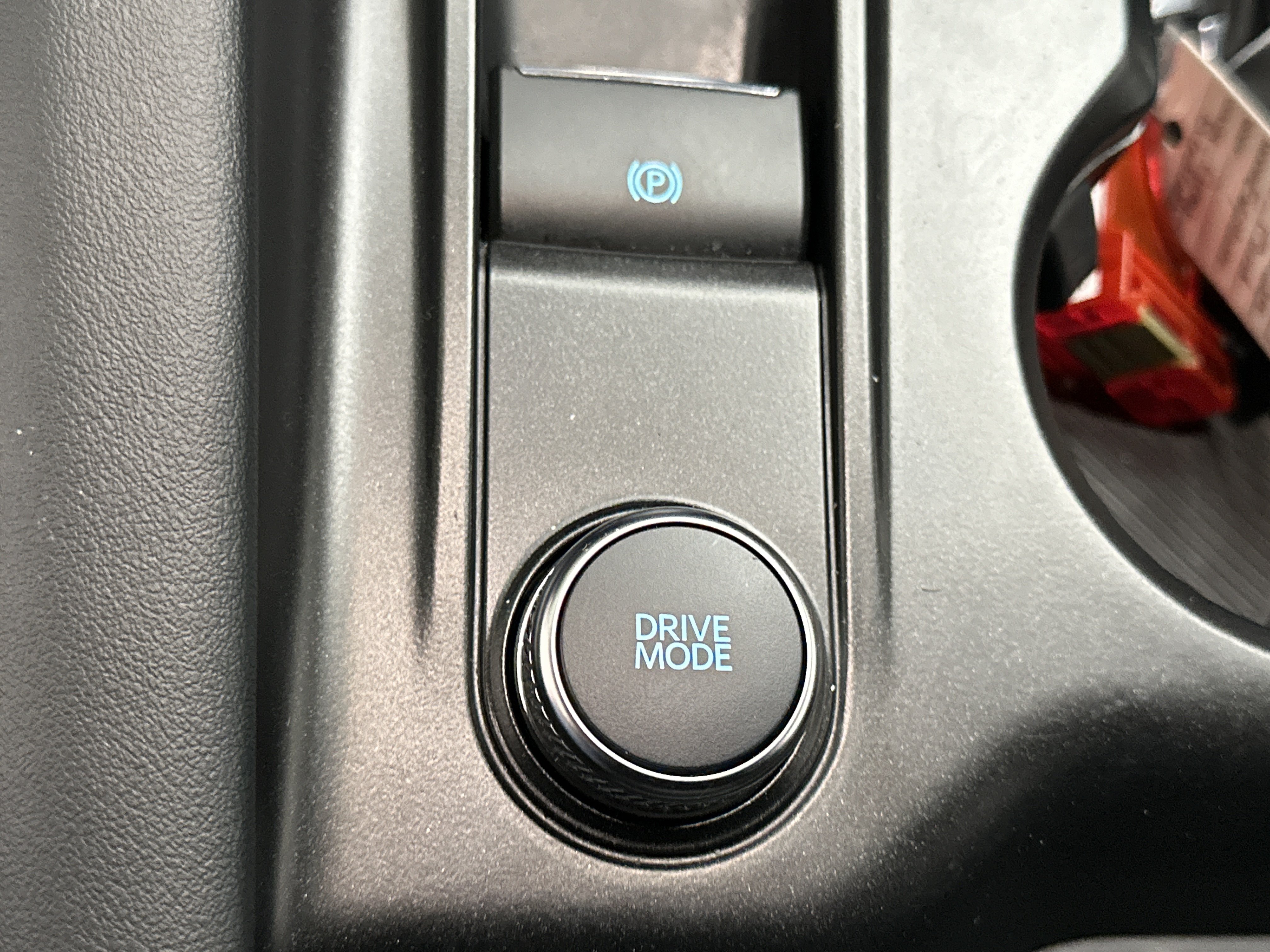 Used 2025 Ford Explorer ST-Line w/ ST-Line Street Pack AWD/4WD image 42