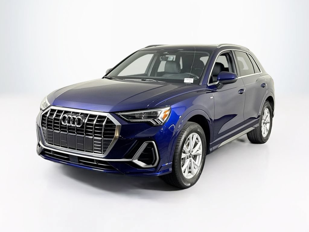 Used 2025 Audi Q3 2.0T Premium w/ Convenience Package AWD/4WD image 1