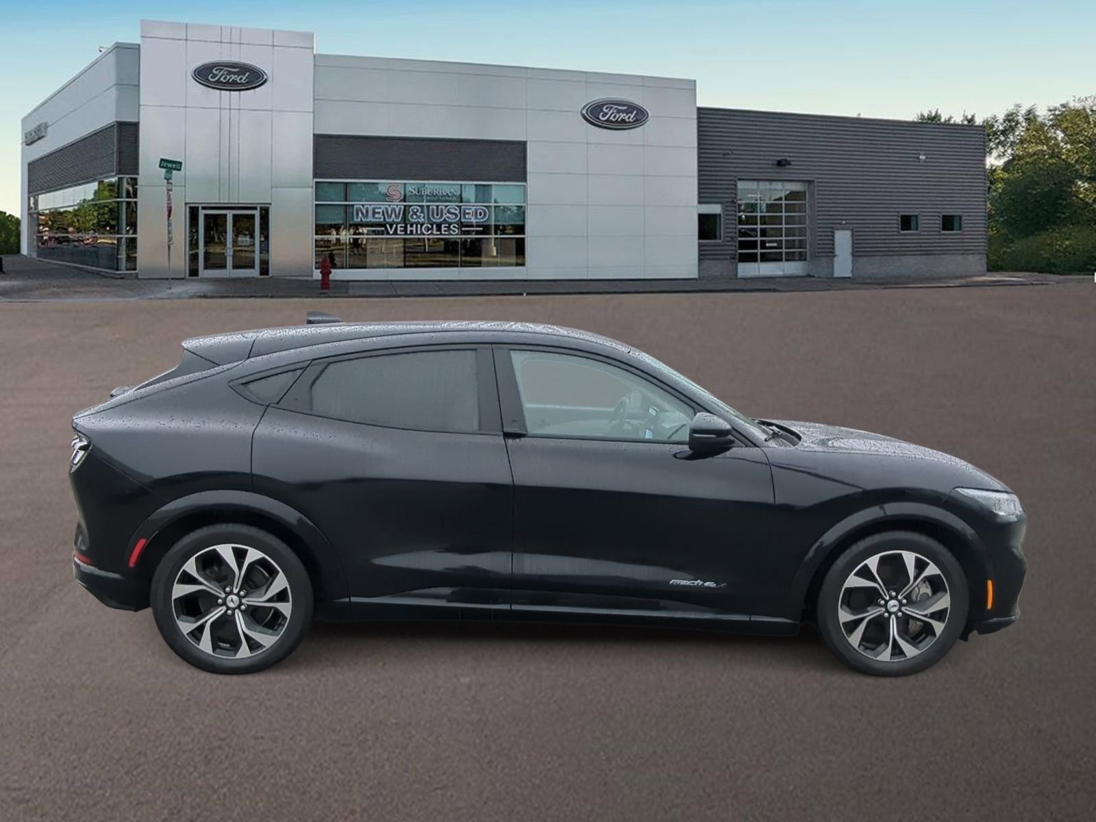 Used 2021 Ford Mustang Mach-E Premium image 12