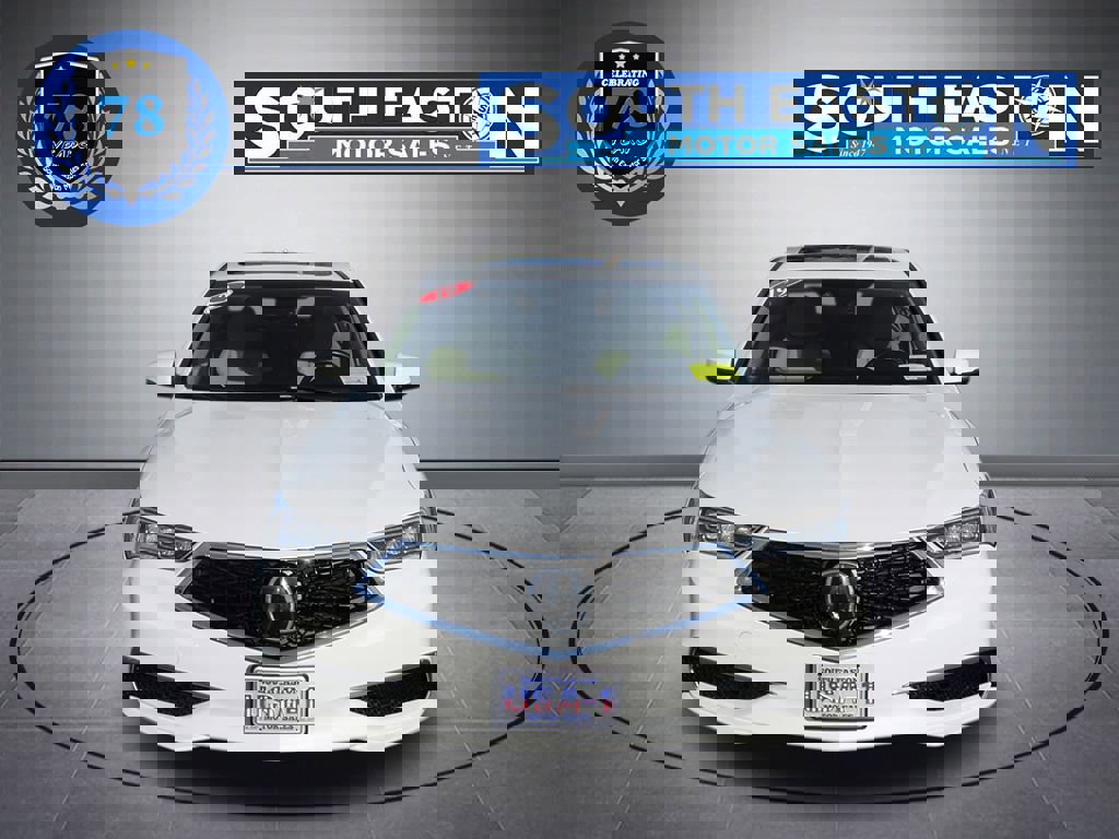 Used 2019 Acura TLX image 3