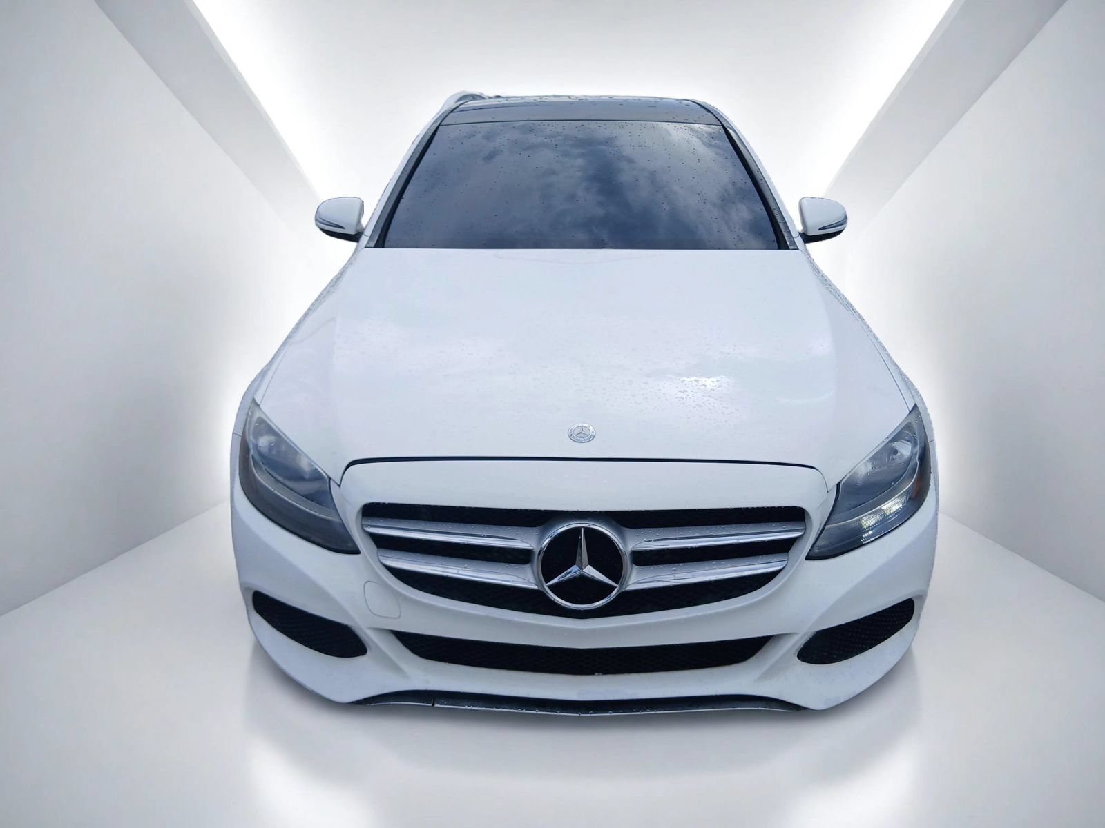 Used 2017 Mercedes-Benz C 300 Sedan image 3
