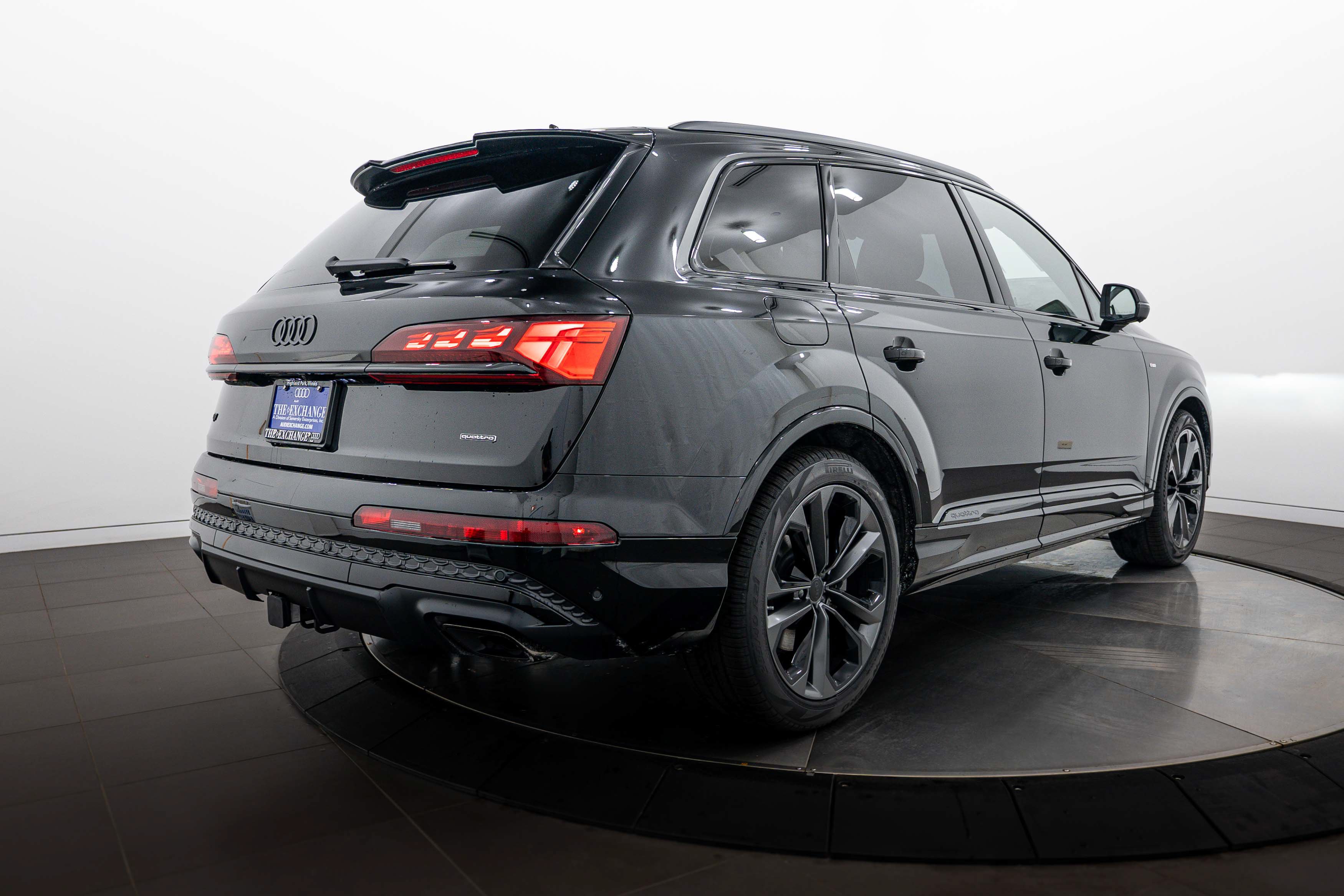 New 2026 Audi Q7 3.0T Prestige AWD/4WD image 4