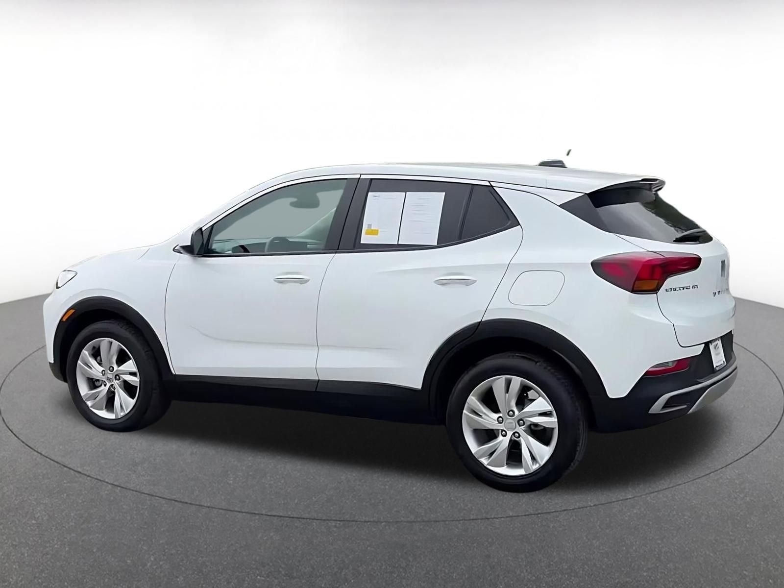 Used 2025 Buick Encore GX Preferred FWD image 10