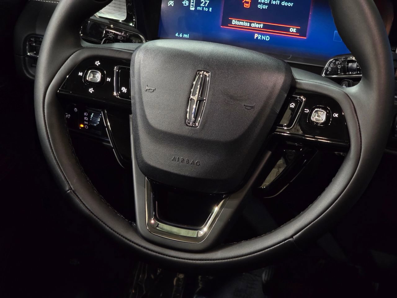 New 2026 Lincoln Corsair Premiere image 20