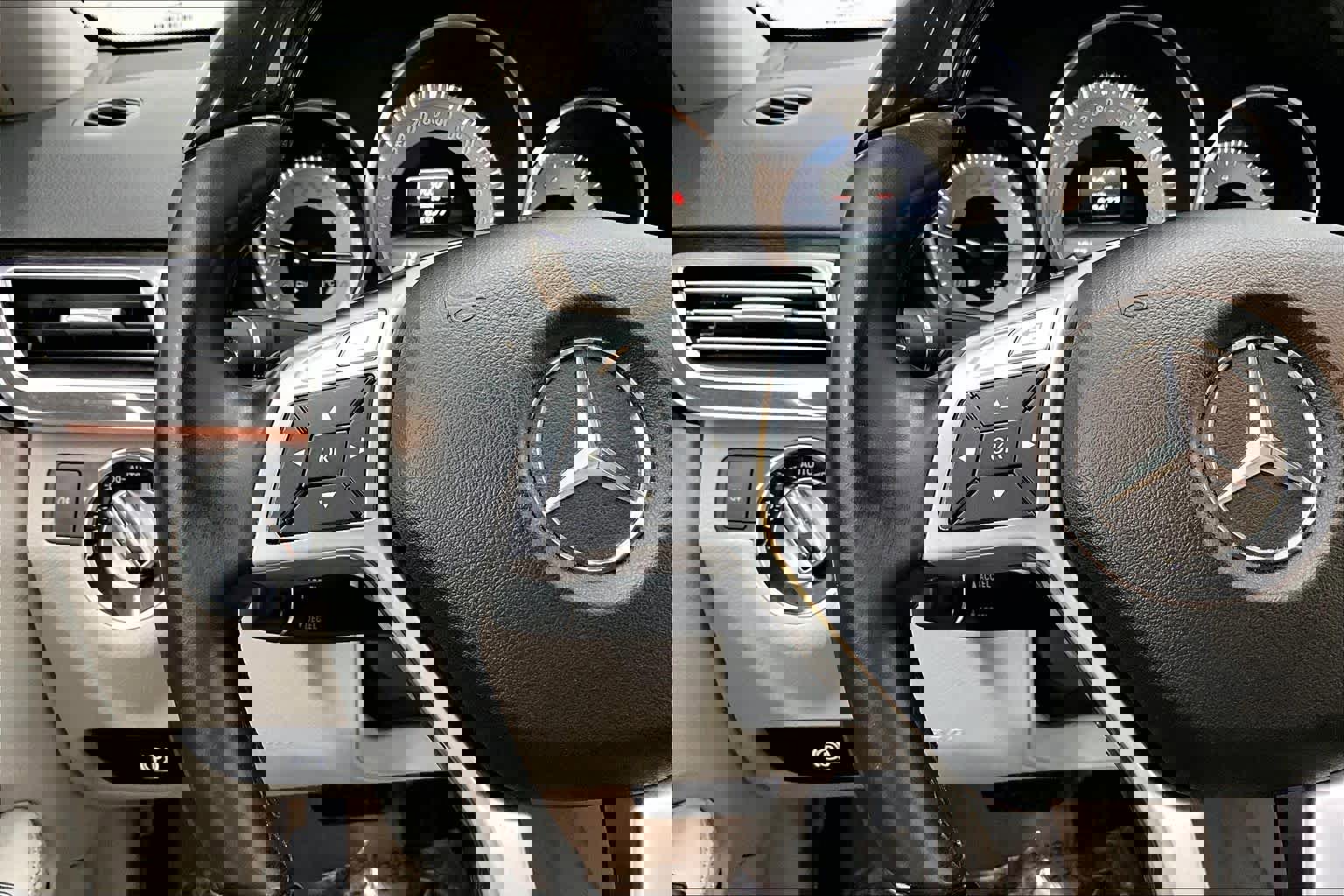 Used 2014 Mercedes-Benz E 350 Sedan image 21